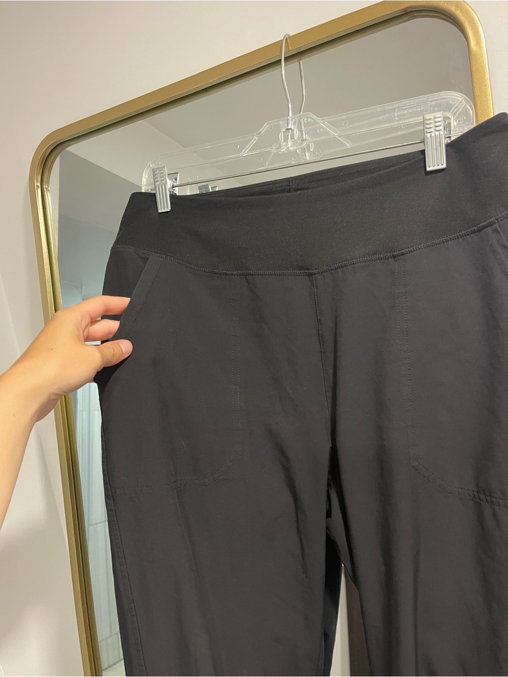Patagonia Happy Hike Studio Pants Black Pull-On Hiking Travel Joggers medium - Picture 4 of 9